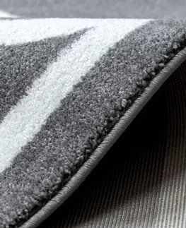 Koberce a koberečky Dywany Lusczow Kusový koberec SKETCH KIERAN šedý  / bílý trellis, velikost 140x190