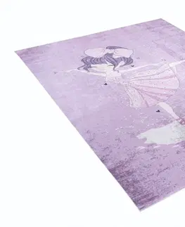 Dětské koberce Fialový dětský koberec s motivem baletky na Eiffelovke Šířka: 120 cm | Délka: 170 cm