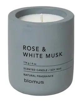 Svíčky Vonná svíčka ze sójového vosku FRAGA růže a bílý mošus Ø 6,5 cm BLOMUS