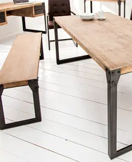 Designové a luxusní jídelní stoly Estila Stylový industriální jídelní stůl z masivu Factory 160cm