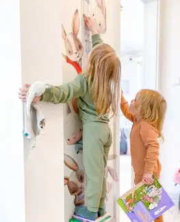 Samolepky na zeď Dětský metr na zeď samolepka - Akvarelová zvířátka