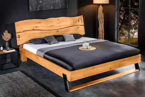 Luxusní a stylové postele Estila Masivní designová manželská postel Sheesham z palisandrového dřeva naturální hnědé barvy 180x200cm