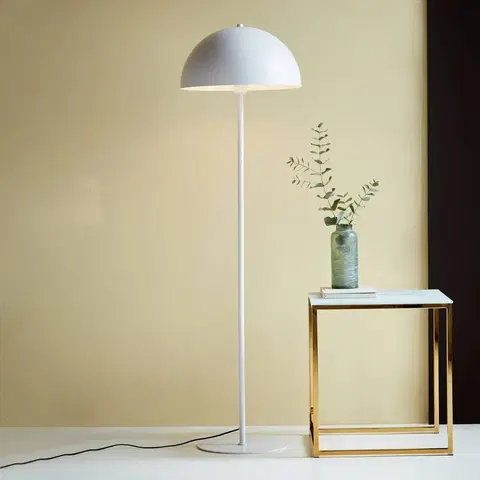 Stojací lampy Nordlux Stojací lampa Ellen 40 s kovovým stínidlem, bílá