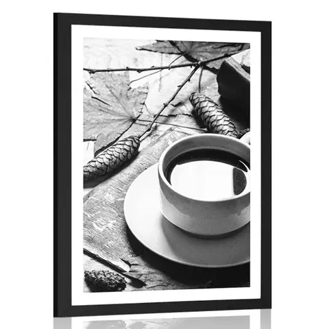 Černobílé Plakát s paspartou šálek kávy v podzimním nádechu v černobílém provedení