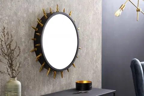 Luxusní a designová zrcadla Estila Extravagantní moderní nástěnné zrcadlo Ekkart kruhového tvaru s černým rámem se zlatými ostny 66cm