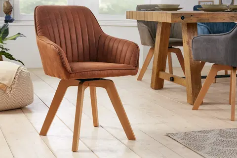 Luxusní jídelní židle Estila Skandinávské designové sametové jídelní křeslo Caballet s opěrkami na ruce a potahem hnědé barvy 83,5cm