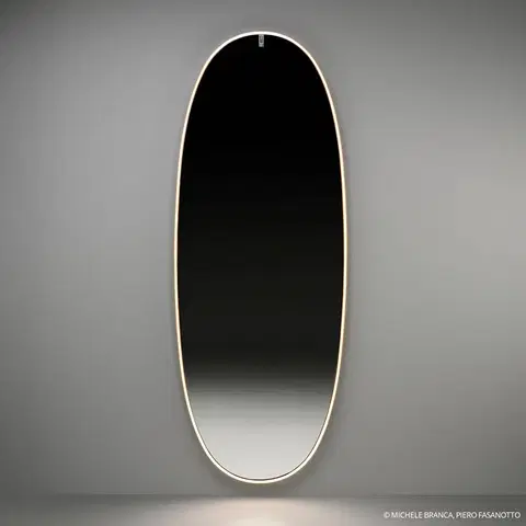 Zrcadla s osvětlením FLOS FLOS La Plus Belle LED nástěnné zrcadlo, zlato