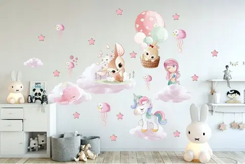 Zvířátka Fantasy dětská nálepka na zeď pro holčičky s pohádkovými postavičkami