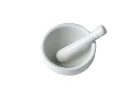 Kuchyňské náčiní Mondex Porcelánový hmoždíř BASIC III bílý