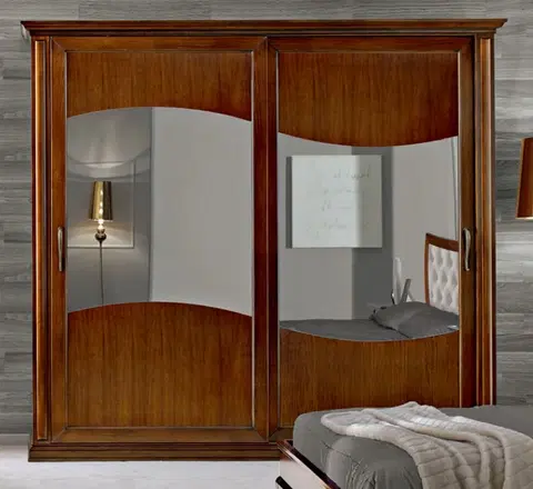 Stylové designové skříně Estila Klasická masivní šatní skříň Carpessio se dvěma posuvnými dveřmi se zrcadly 290cm