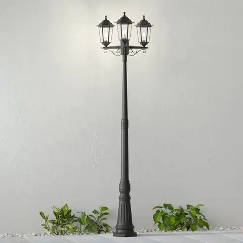 Pouliční osvětlení Lindby Stožárové svítidlo Nane ve tvaru lucerny 3zdrojové