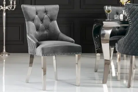 Luxusní jídelní židle Estila Zámecká chesterfield židle Eleanor v šedé barvě ze sametu 97cm s klepadlem