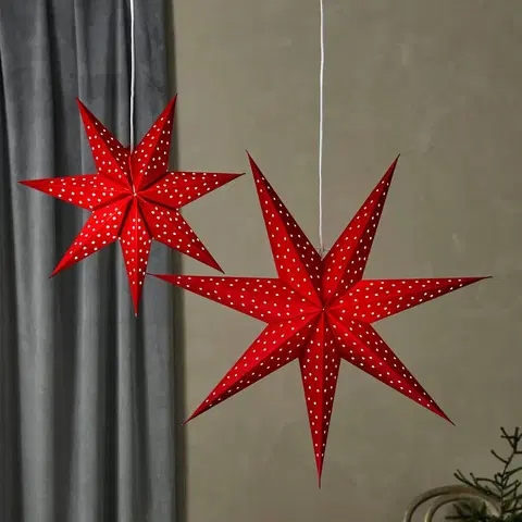 Vánoční světelná hvězda Markslöjd LED závěsná hvězda Blink, sametový vzhled Ø 45cm červená