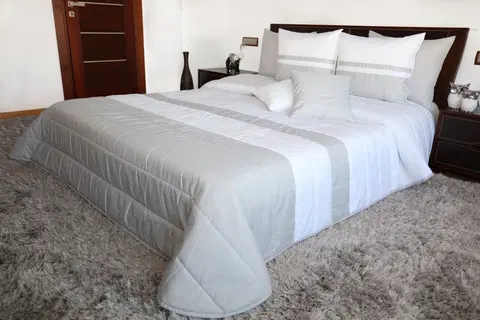 Luxusní přehozy na postel Bílo šedé přehozy na manželskou postel