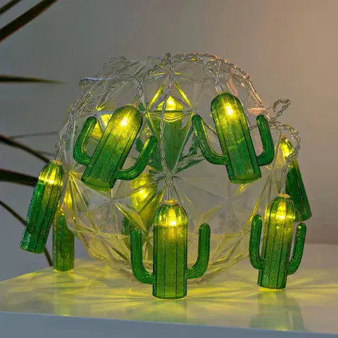 Světelné řetězy do interiéru Konstsmide Season LED světelný řetěz kaktus, na baterie