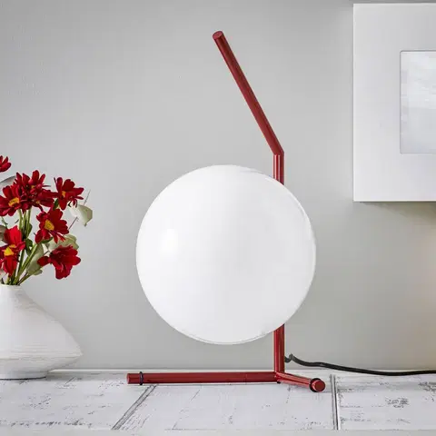 Stolní lampy FLOS FLOS IC T1 Low designová stolní lampa červená