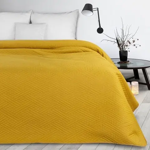 Jednobarevné přehozy na postel Žlutý moderní přehoz s geometrickým vzorem
