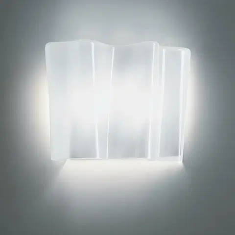 Designová nástěnná svítidla Artemide LOGICO MINI nást. žárovk. 1X75W 0395030A
