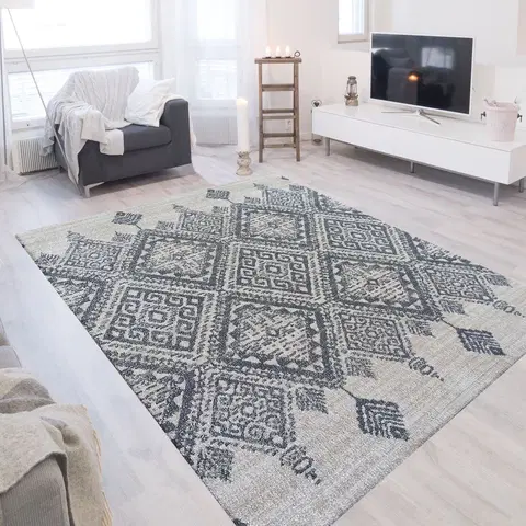 Skandinávské koberce Skandinávský koberec se vzory