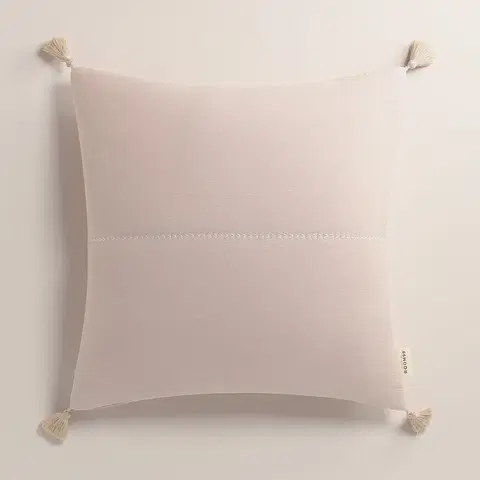 Dekorační povlaky na polštáře Pudrově růžový povlak na polštář v boho stylu