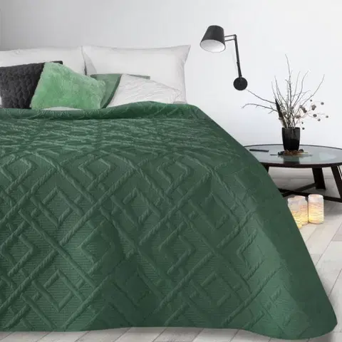 Jednobarevné přehozy na postel Moderní přehoz se vzorem v zelené barvě