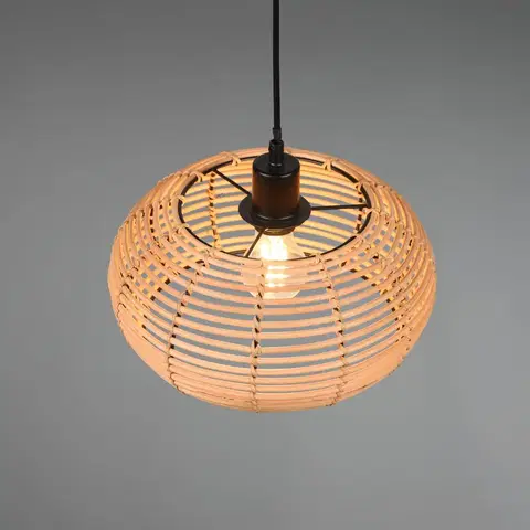 Závěsná světla Trio Lighting Závěsné svítidlo Inga s ratanovým stínidlem Ø 29 cm