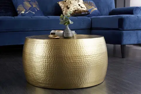Designové a luxusní konferenční stolky Estila Orientální konferenční stolek Hammerblow Orient 60cm ve zlaté barvě