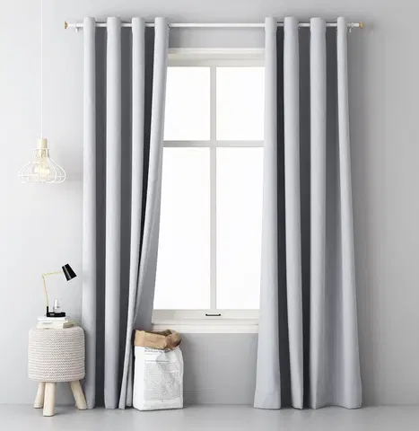 Jednobarevné hotové závěsy Interiérový závěs v světle šedé barvě 140 x 280 cm