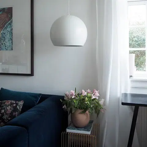 Závěsná světla FRANDSEN FRANDSEN Kulová závěsná lampa Ø 40 cm, bílá