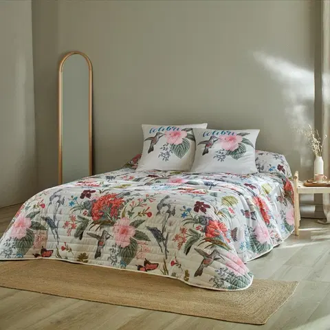 Přehozy Prošívaný přehoz na postel s potiskem květin