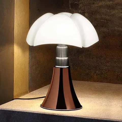 Stolní lampy Martinelli Luce Martinelli Luce Minipistrello stolní lampa měděná