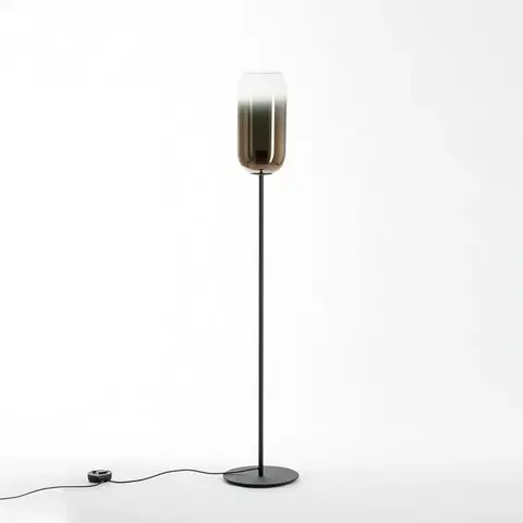 Designové stojací lampy Artemide Gople stojací lampa - černá / bronz 1410360A