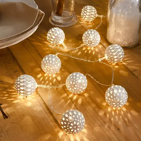 Světelné řetězy Konstsmide Christmas LED světelný řetěz kovové koule bílá, 10 zdrojů