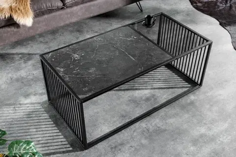 Designové a luxusní konferenční stolky Estila Industriální konferenční stolek Westford z kovu černé barvy s mramorovou deskou 100cm
