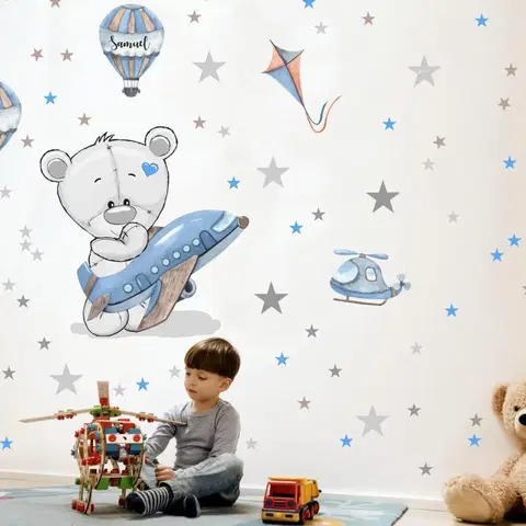 Samolepky na zeď Chlapecká samolepka na zeď - Medvídek s modrým letadlem
