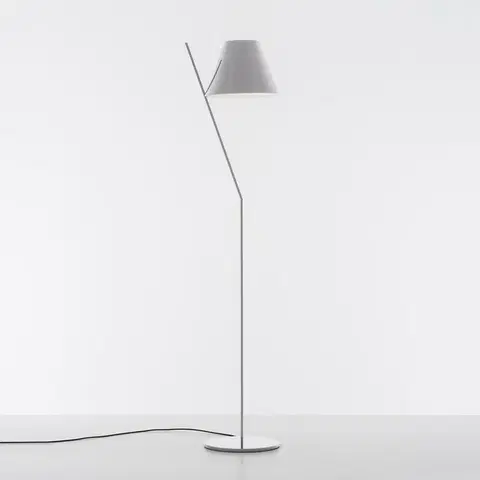 Designové stojací lampy Artemide La Petite stojací lampa - bílá 1753020A