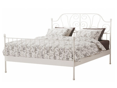 Postele PENNATI kovová postel s roštem 140x200 cm, bílá