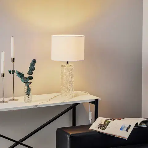 Stolní lampy na noční stolek Markslöjd Bílá stolní lampa Madame s textilním stínidlem