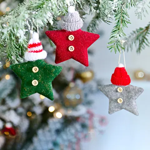 Drobné dekorace 3 plstěné vánoční hvězdy