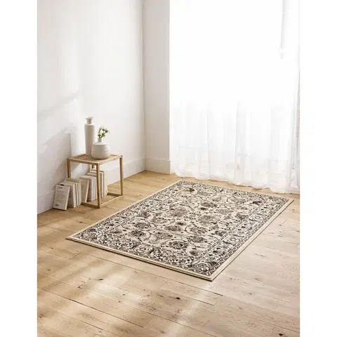 Koberce a koberečky Koberec s perským motivem
