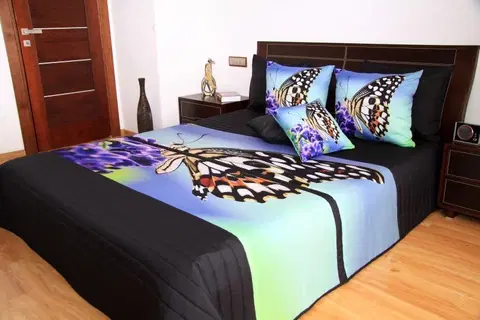 Přehozy na postel 3D s barevným potiskem Černo modré přehozy s motivem motýla